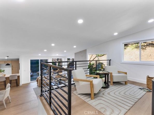 9921 Westwanda Drive, Beverly Hills CA 90210