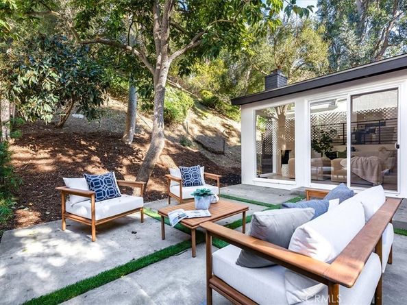 9921 Westwanda Drive, Beverly Hills CA 90210