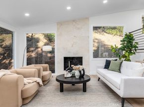 9921 Westwanda Drive, Beverly Hills CA 90210