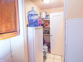 6905 Compton, Los Angeles CA 90001