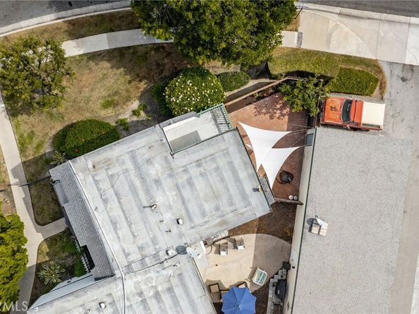 20332 Gardenia Drive, Huntington Beach CA 92646