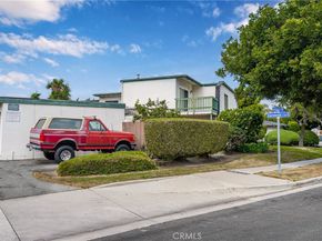 20332 Gardenia Drive, Huntington Beach CA 92646