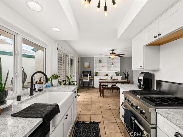 20332 Gardenia Drive, Huntington Beach CA 92646