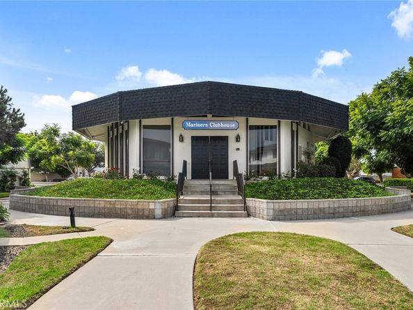 20332 Gardenia Drive, Huntington Beach CA 92646