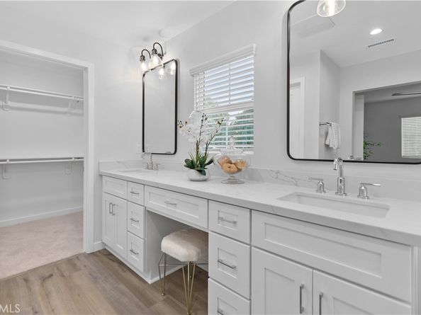 872 W Walnut Avenue A, Monrovia CA 91016