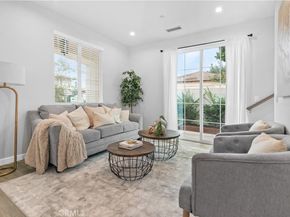 872 W Walnut Avenue A, Monrovia CA 91016