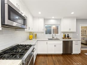 495 W WALNUT Street, Pasadena CA 91103