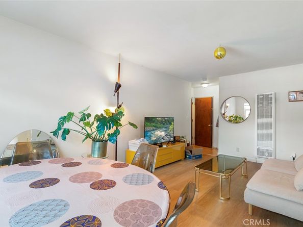 259 N Euclid Avenue, Pasadena CA 91101