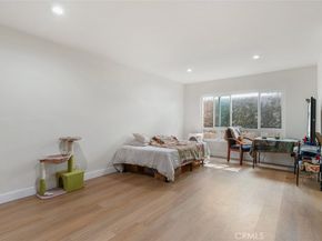 259 N Euclid Avenue, Pasadena CA 91101