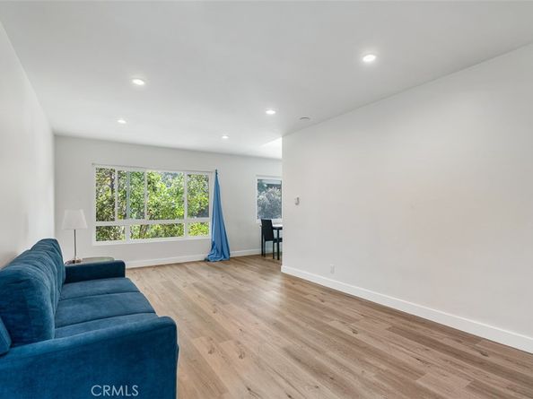 259 N Euclid Avenue, Pasadena CA 91101