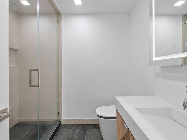 10790 Wilshire Boulevard 806, Los Angeles CA 90024