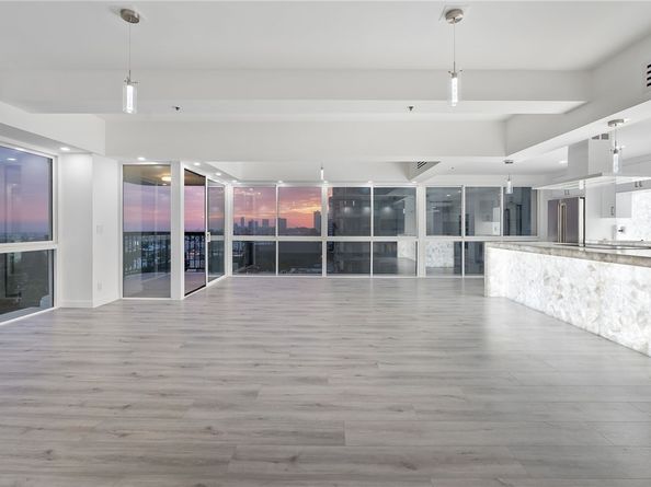 10790 Wilshire Boulevard 806, Los Angeles CA 90024