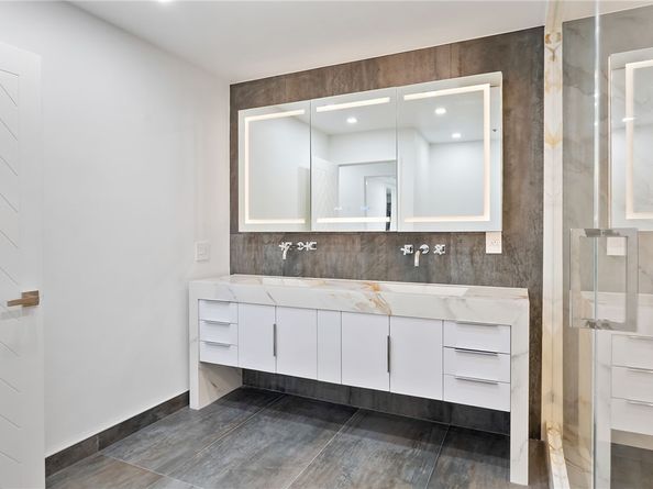 10790 Wilshire Boulevard 806, Los Angeles CA 90024