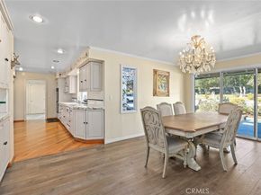 1127 W Foothill Boulevard, Arcadia CA 91006