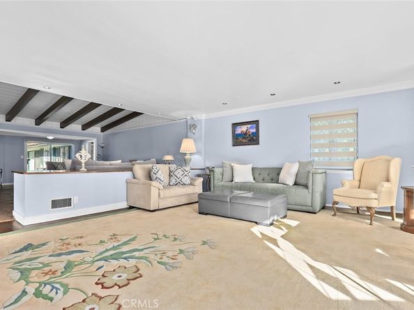 1127 W Foothill Boulevard, Arcadia CA 91006