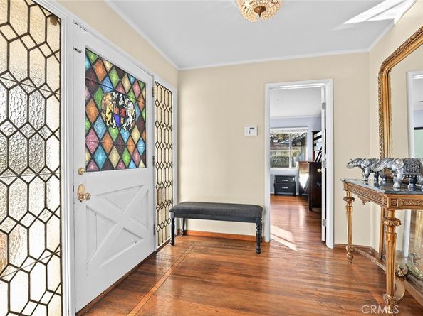 1127 W Foothill Boulevard, Arcadia CA 91006