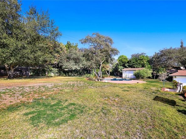 1127 W Foothill Boulevard, Arcadia CA 91006