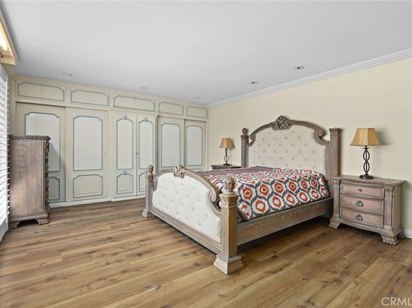 1127 W Foothill Boulevard, Arcadia CA 91006