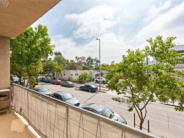 211 E California B9, Glendale CA 91206