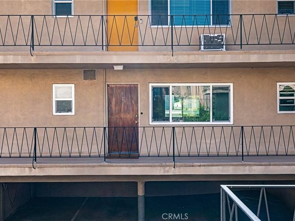 211 E California B9, Glendale CA 91206