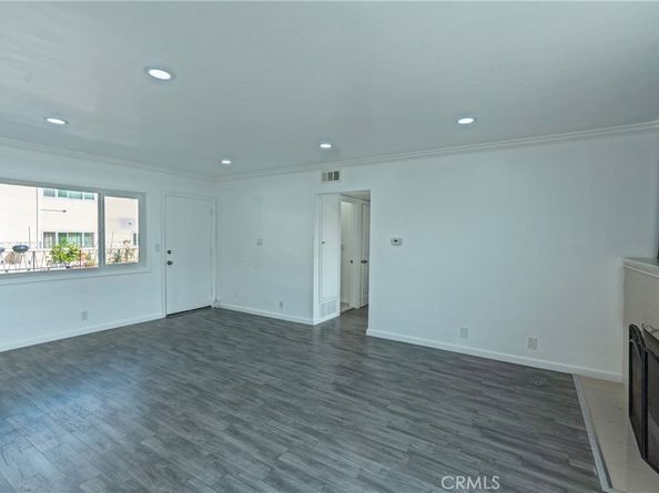 211 E California B9, Glendale CA 91206