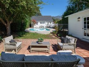 644 W Colorado, Monrovia CA 91016