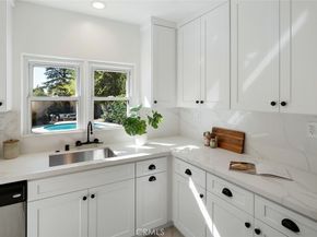 644 W Colorado, Monrovia CA 91016