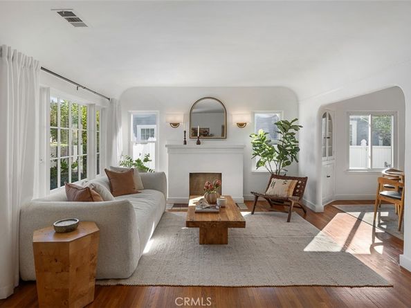 644 W Colorado, Monrovia CA 91016
