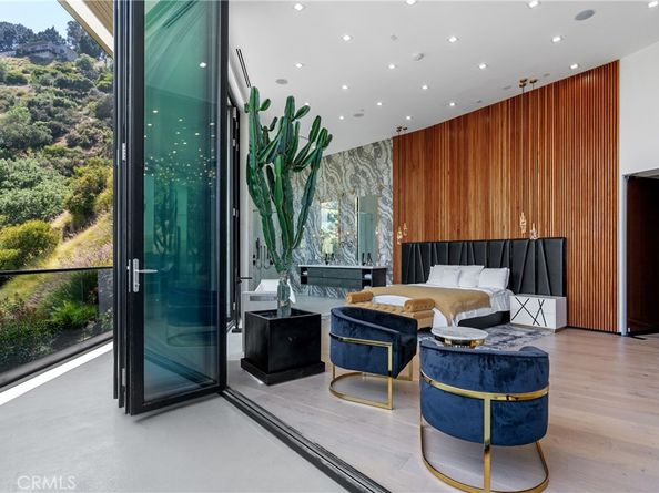 8144 Gould Avenue, Los Angeles CA 90046