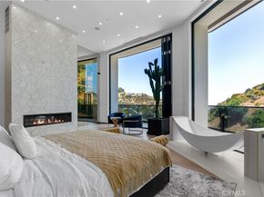 8144 Gould Avenue, Los Angeles CA 90046
