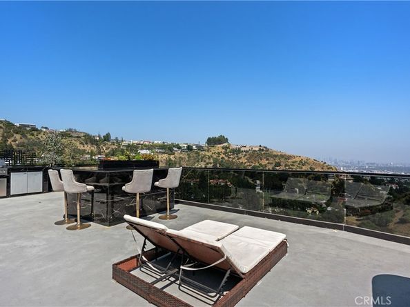 8144 Gould Avenue, Los Angeles CA 90046