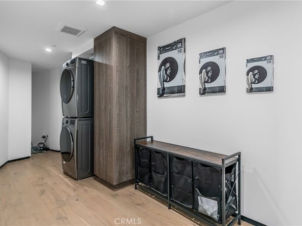 8144 Gould Avenue, Los Angeles CA 90046