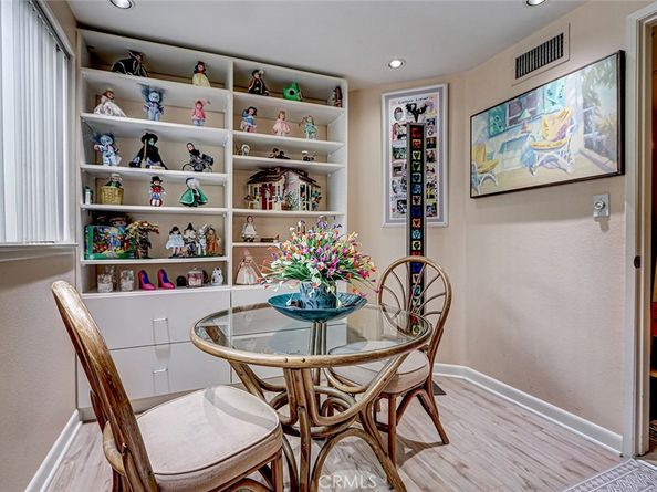 510 The Village 203, Redondo Beach CA 90277