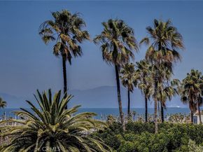 510 The Village 203, Redondo Beach CA 90277