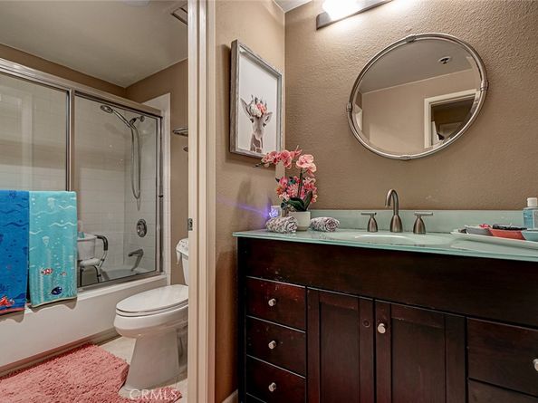 510 The Village 203, Redondo Beach CA 90277