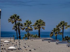 510 The Village 203, Redondo Beach CA 90277