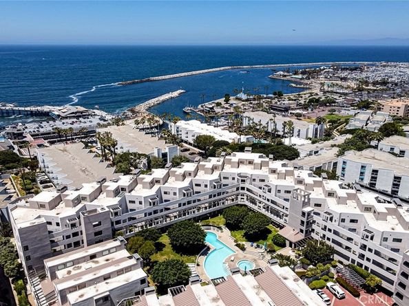 510 The Village 203, Redondo Beach CA 90277