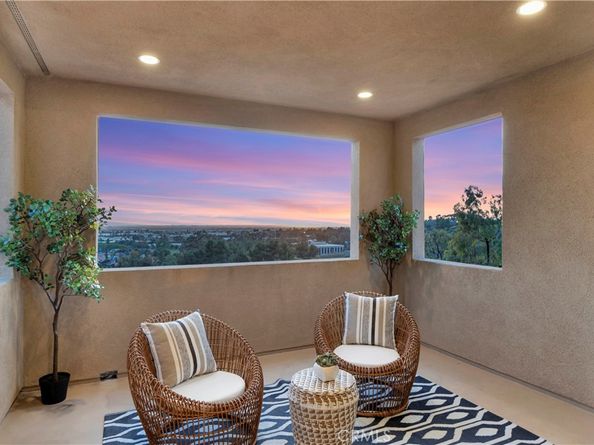17 Ponte, Lake Forest CA 92630