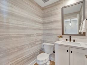 17 Ponte, Lake Forest CA 92630