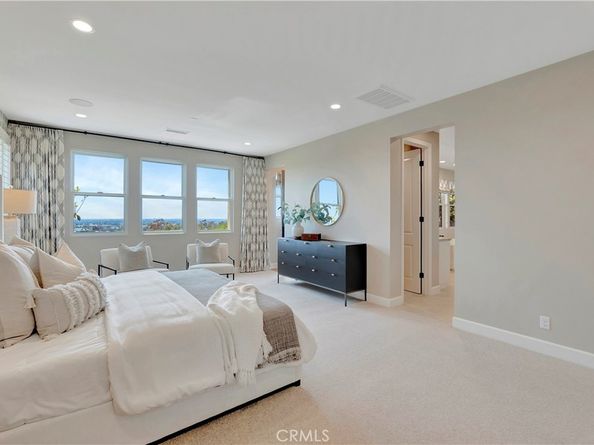 17 Ponte, Lake Forest CA 92630