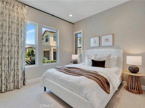 17 Ponte, Lake Forest CA 92630