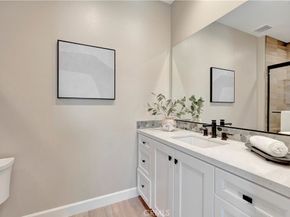 17 Ponte, Lake Forest CA 92630