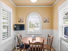 5436 Norwich, Los Angeles CA 90032