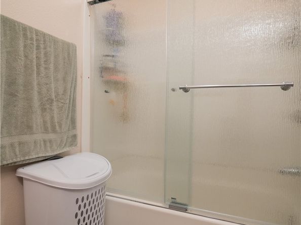 14527 Plummer 202, Panorama City CA 91402