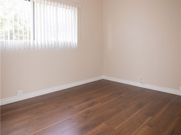 14527 Plummer 202, Panorama City CA 91402