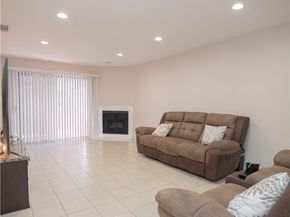 14527 Plummer 202, Panorama City CA 91402
