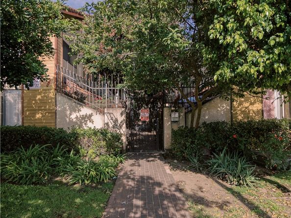 14527 Plummer 202, Panorama City CA 91402