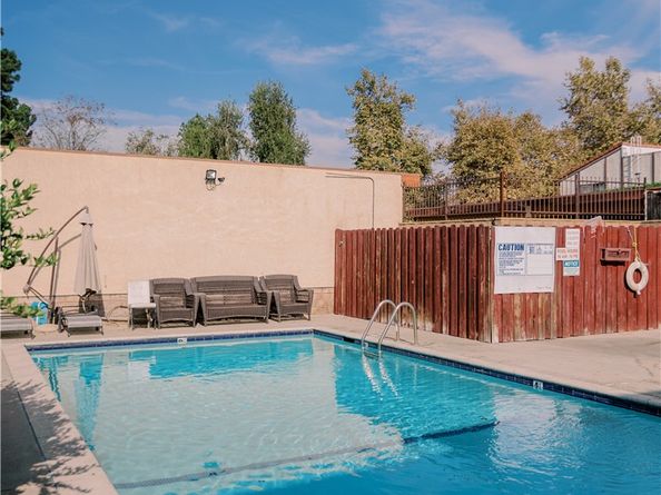 14527 Plummer 202, Panorama City CA 91402