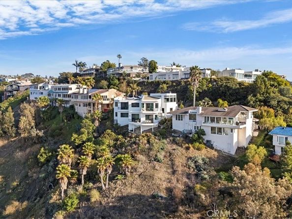1425 Skyline, Laguna Beach CA 92651