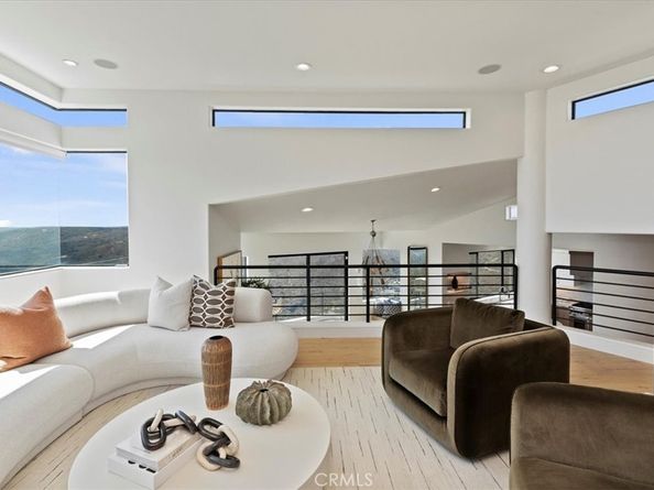 1425 Skyline, Laguna Beach CA 92651